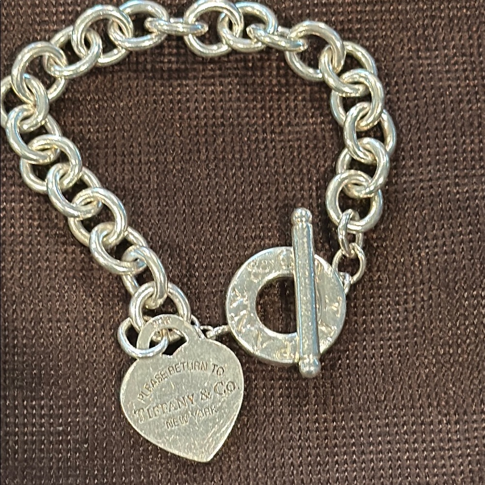 Tiffany & Co. Silver Cable Link Bracelet - Picture 5 of 7